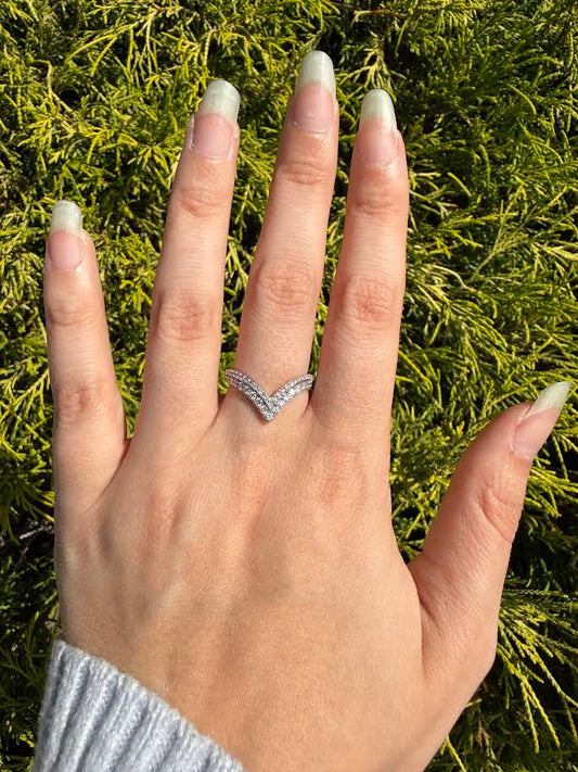 18K 0.50 CTW Double-V Diamond Fashion Ring