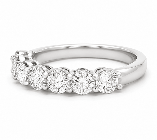 18K 1-2/5 CT TW. Seven-Stone Diamond Anniversary Band