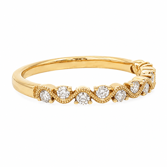 0.28 CT TW. Diamond Wavy Wedding Band