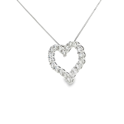 0.75 Cttw Diamond Heart Necklace