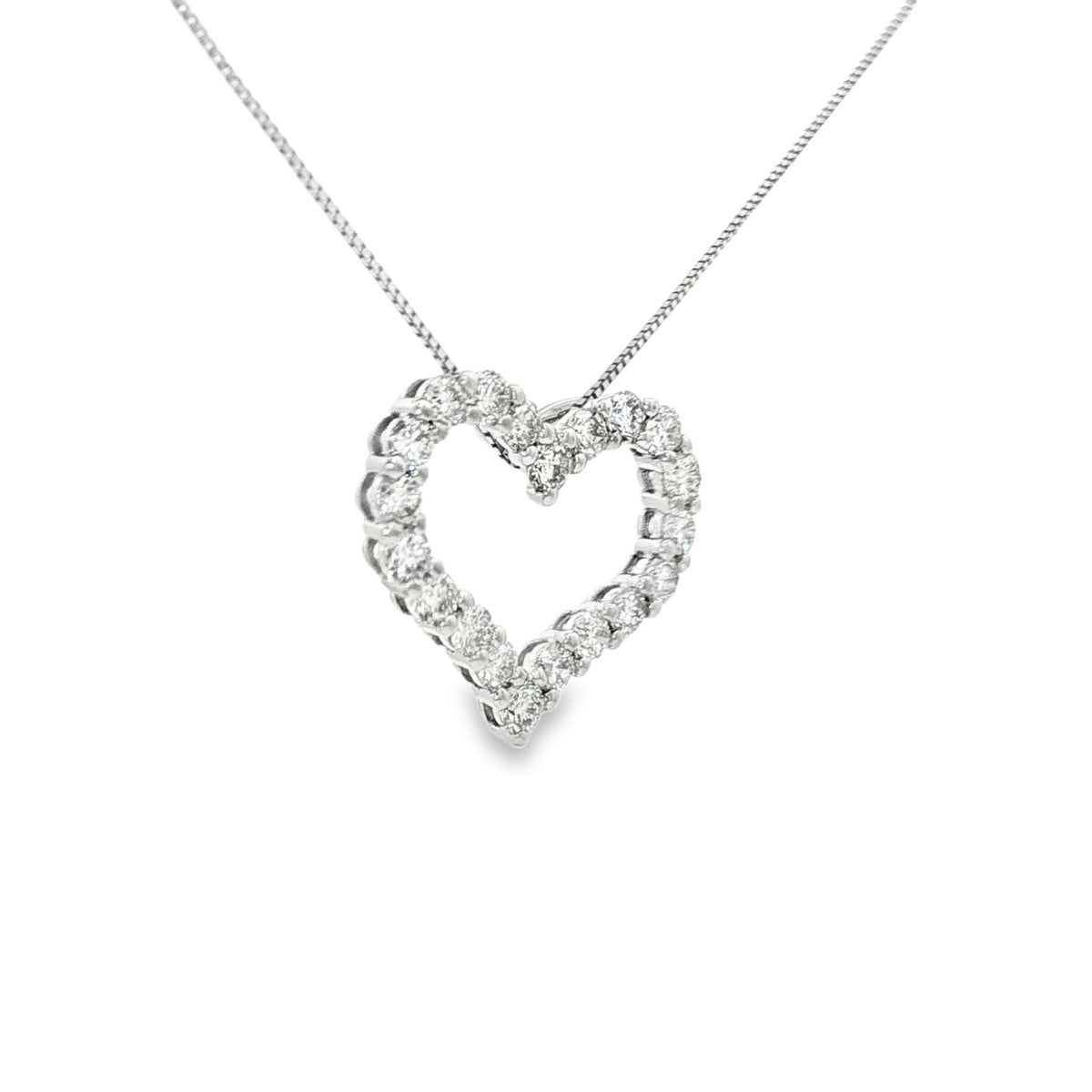 0.75 Cttw Diamond Heart Necklace