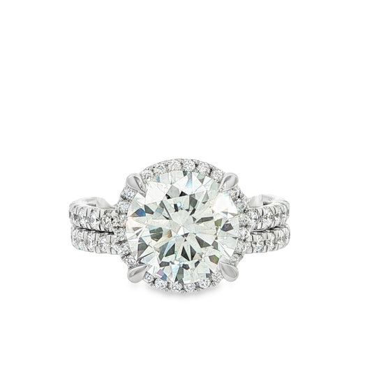 5 CT TW. Round Halo Lab-Grown Diamond Engagement Ring