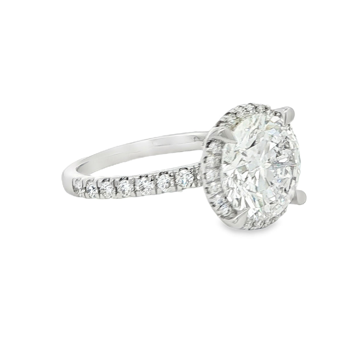 5 CTTW Round Halo Lab-Grown Diamond Bridal Set