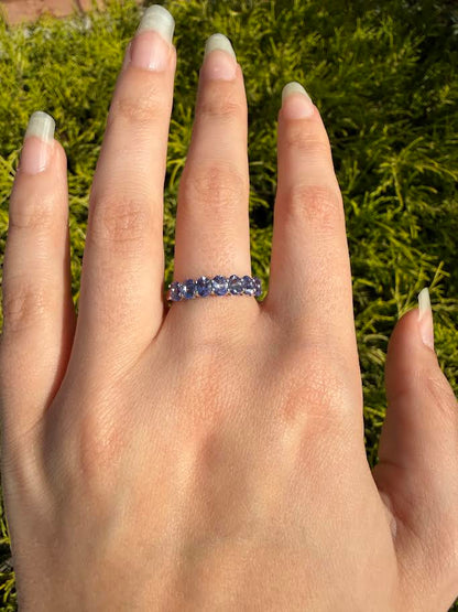18K Tanzanite Cluster Ring