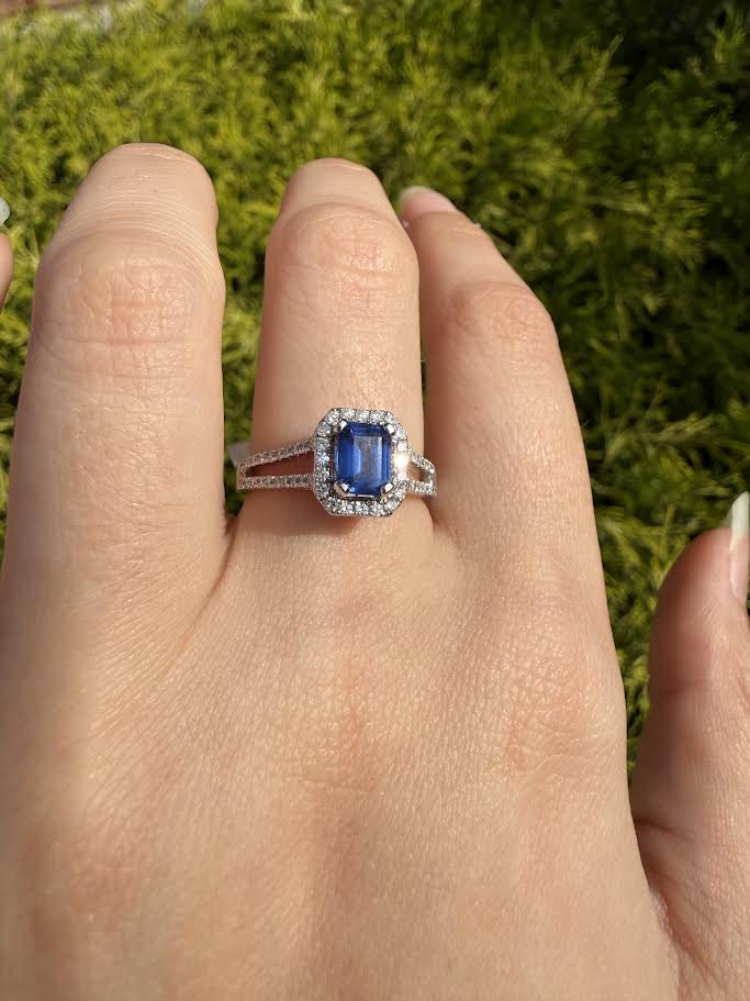 14K White Gold Sapphire & Diamond Ring