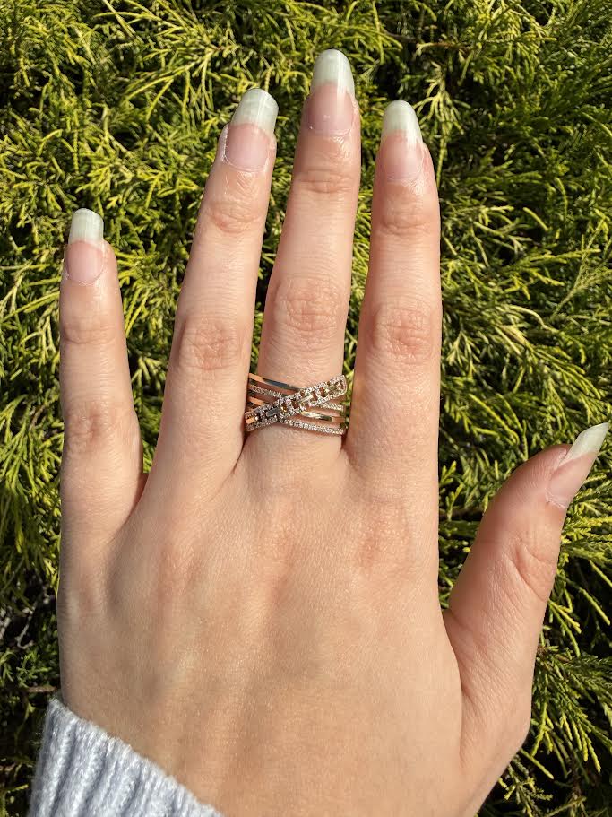 0.22 CTW Diamond Bypass Fashion Ring