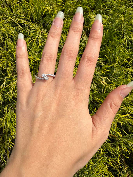 18K 0.53 CTW Diamond Bypass Two-Stone Ring