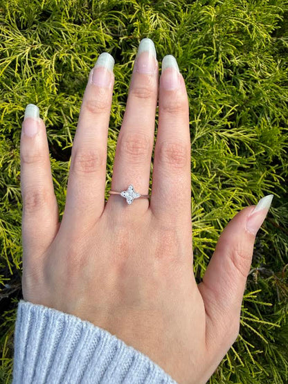 Diamond Trillium Ring
