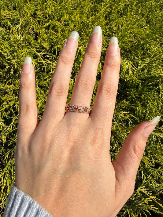 0.11 CTW Rose Gold Diamond Floral Milgrain Fashion Band