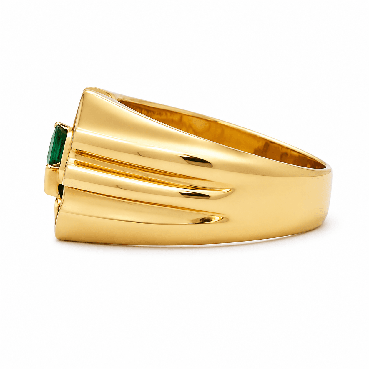 Emerald, Diamond and Onyx Fashion Ring