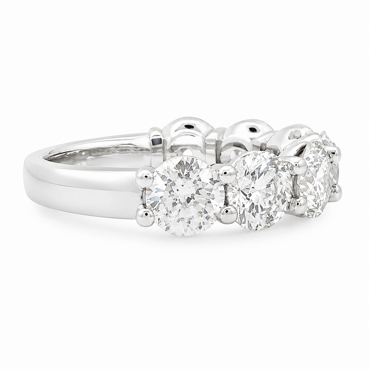 Lab-Grown Diamond 7-Stone Band