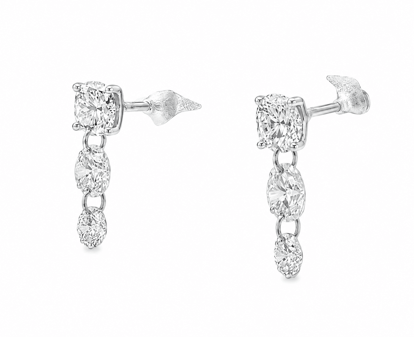 14K White Gold Diamond Drop Earrings