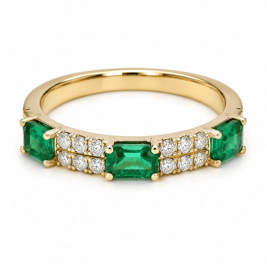 14K Yellow Gold Emerald & Diamond Ring