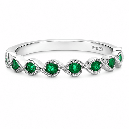 18K White Gold Emerald Band Ring