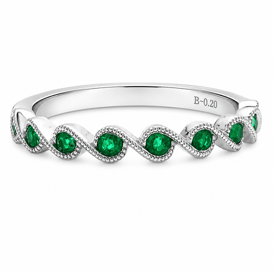 18K White Gold Emerald Band Ring