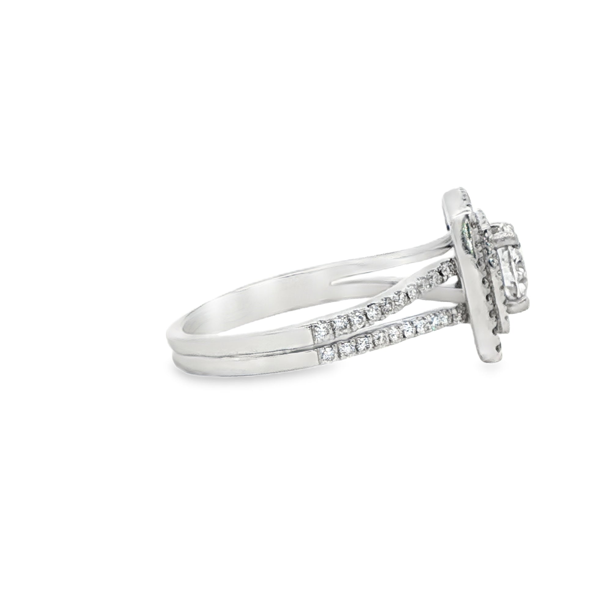 18K White Gold Diamond Halo Engagement Ring