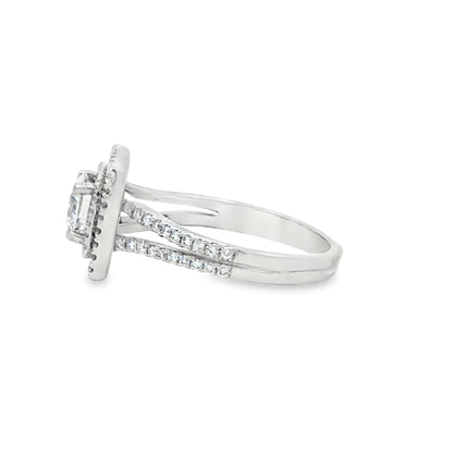 18K White Gold Diamond Halo Engagement Ring