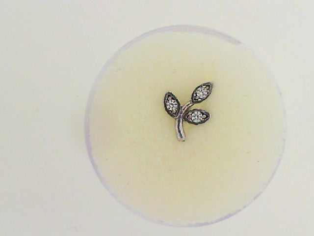 14K Three-Leaf CZ Cartilage Piercing