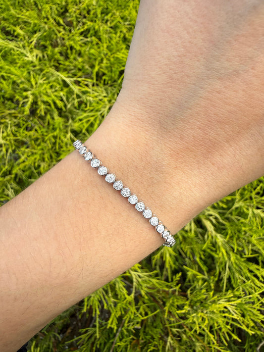 2.99 CTW Bezel Lab-Grown Diamond Tennis Bracelet