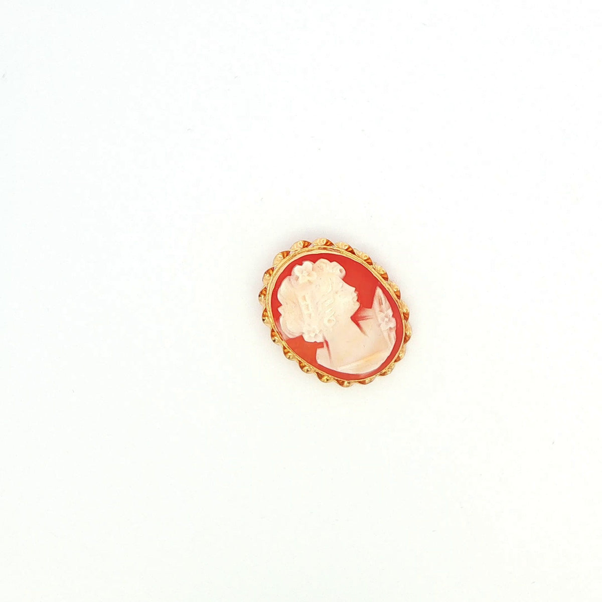 14K Yellow Gold Shell Cameo Brooch