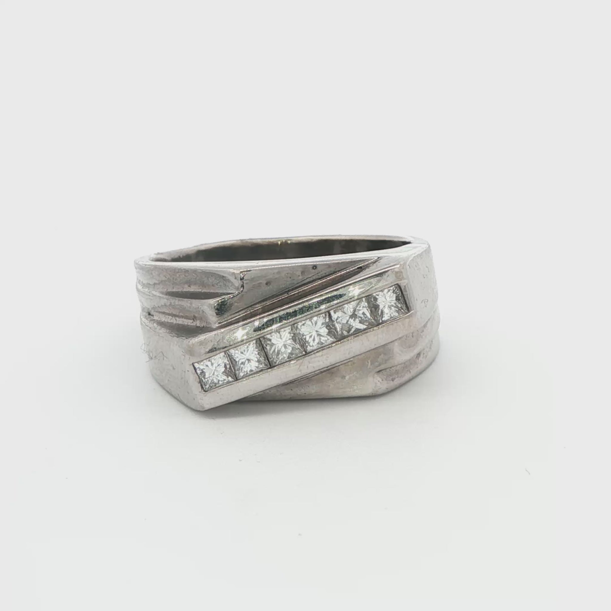 Princess-Cut Diamond Ring