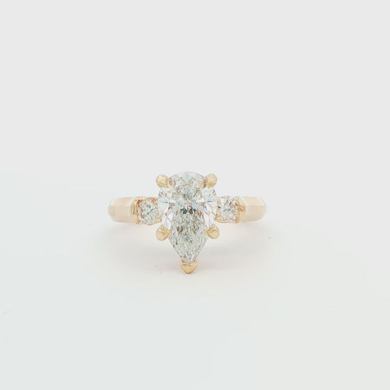 14K YG Pear Brilliant 3-Stone Semi-Mount Ring IGI 
