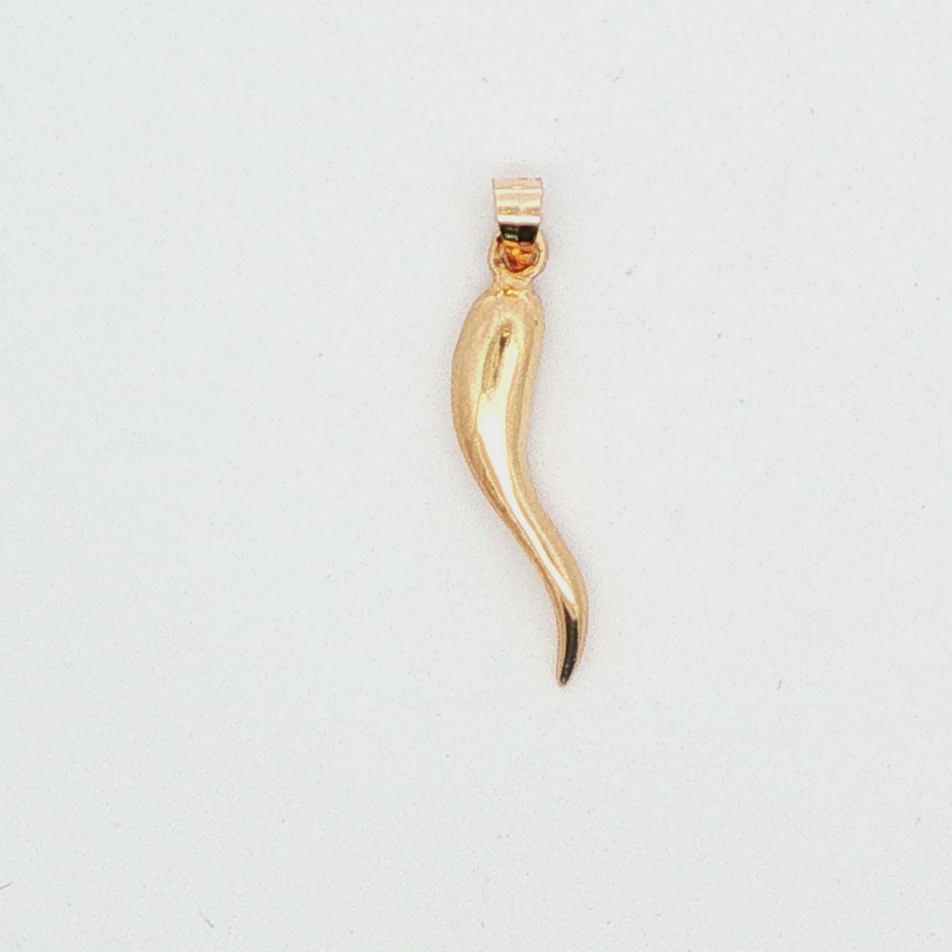 14K YG SOLID MEDIUM ITALIAN HORN 2.00 G