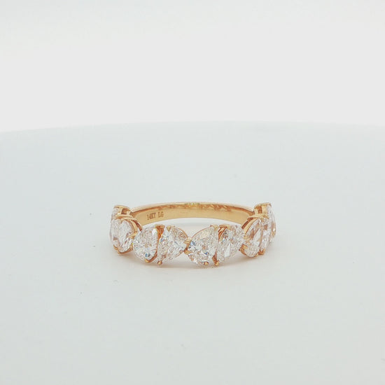 LG: 14K YG 2.63 CTTW PEAR SHAPED LAB DIA VVS-VS WEDDING BAND SIZE 7