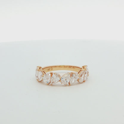 LG: 14K YG 2.63 CTTW PEAR SHAPED LAB DIA VVS-VS WEDDING BAND SIZE 7