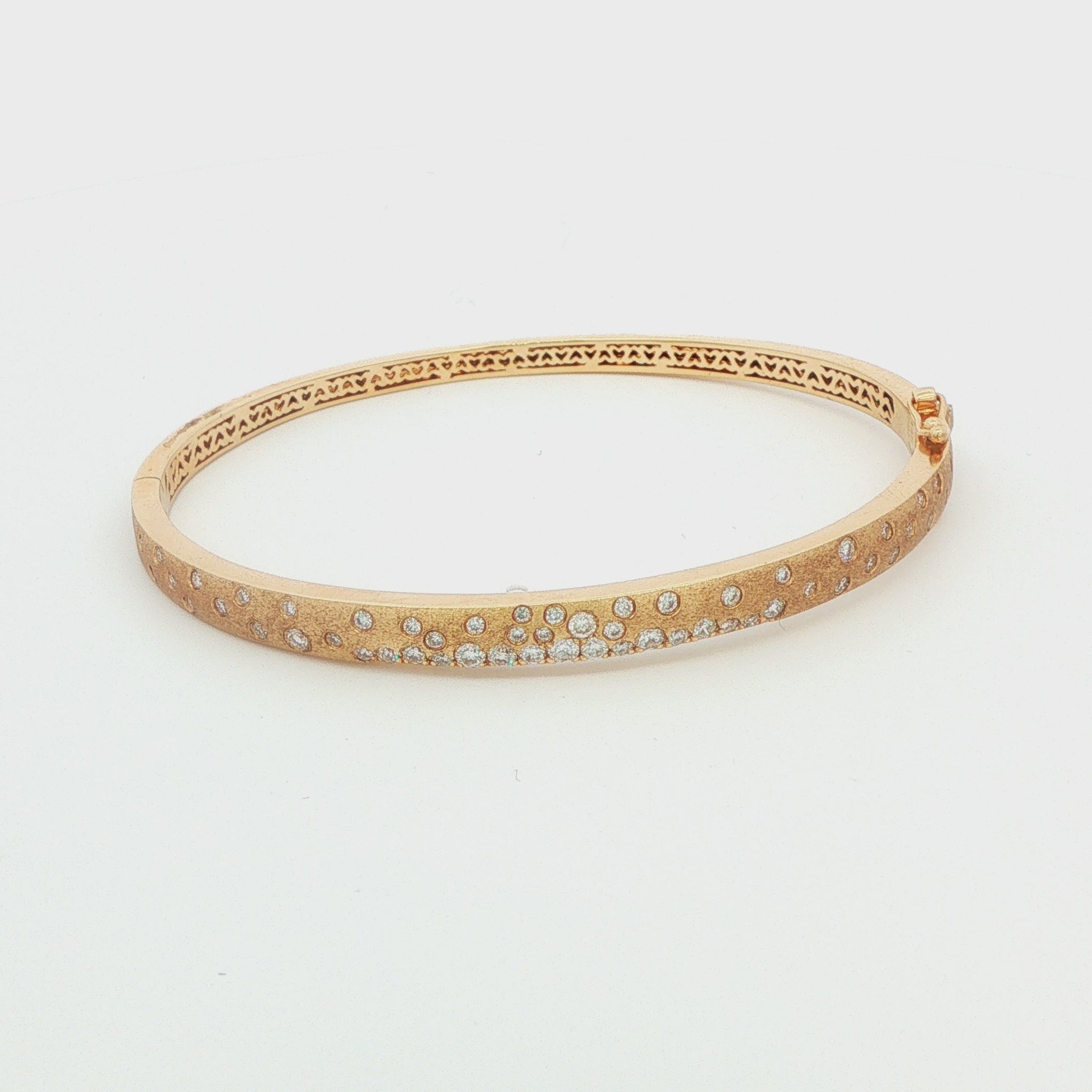 14K YG .83CTTW DIA FLUSH SET SATIN FINISH 5MM BANGLE CONFETTI COLLECTION