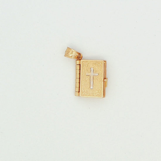 14K Gold Spanish Lord’s Prayer Bible Pendant