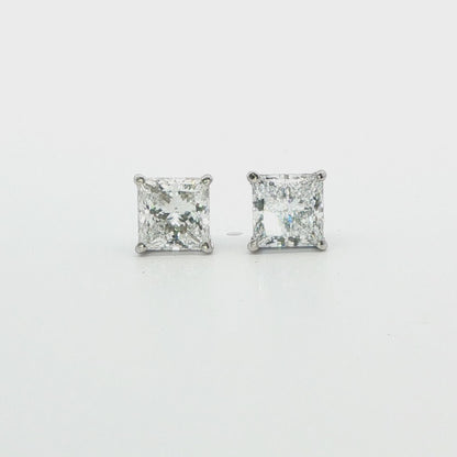Lab-Grown Diamond Stud Earrings 