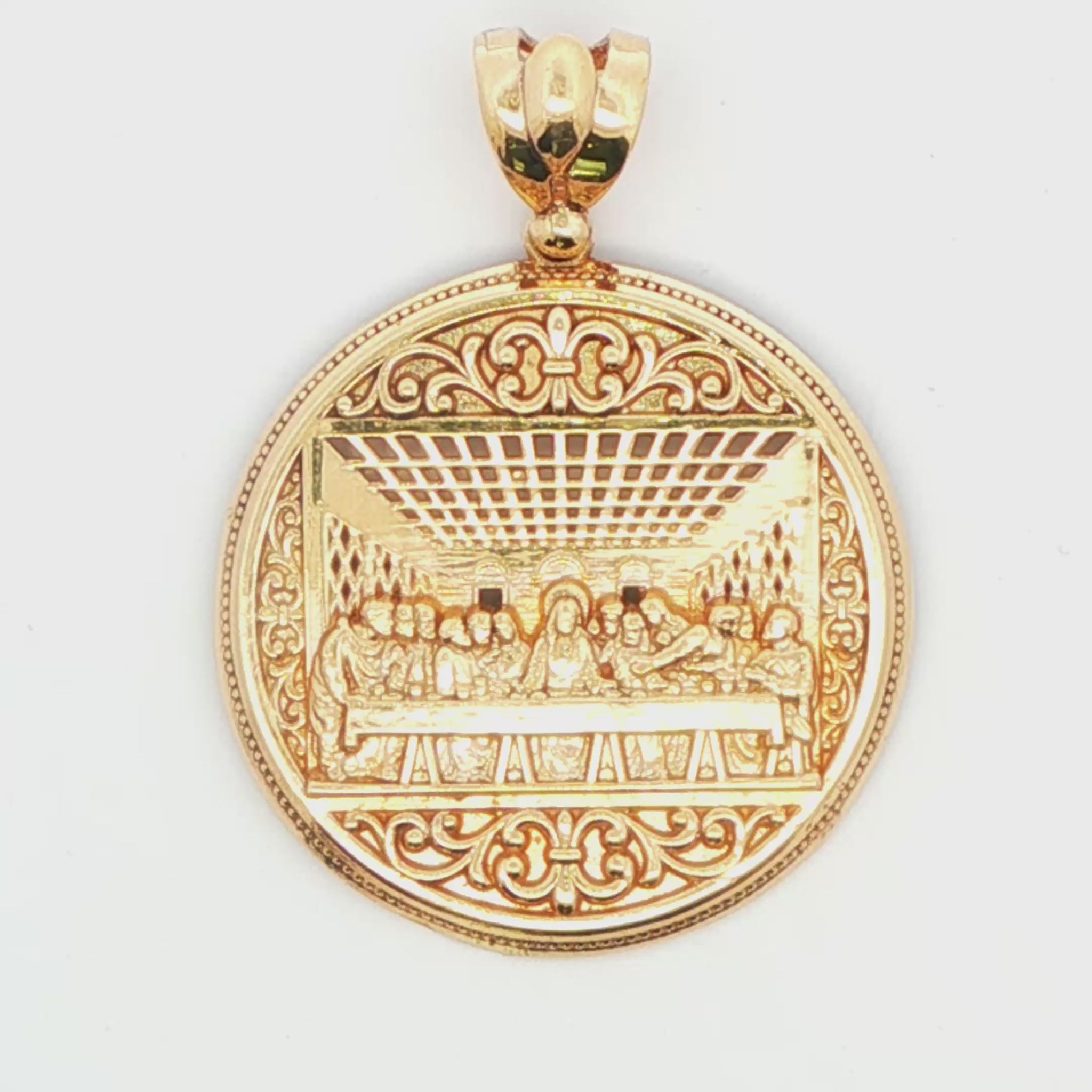 14K YG FIRST SUPPER ROUND MEDALLION PENDANT 8G