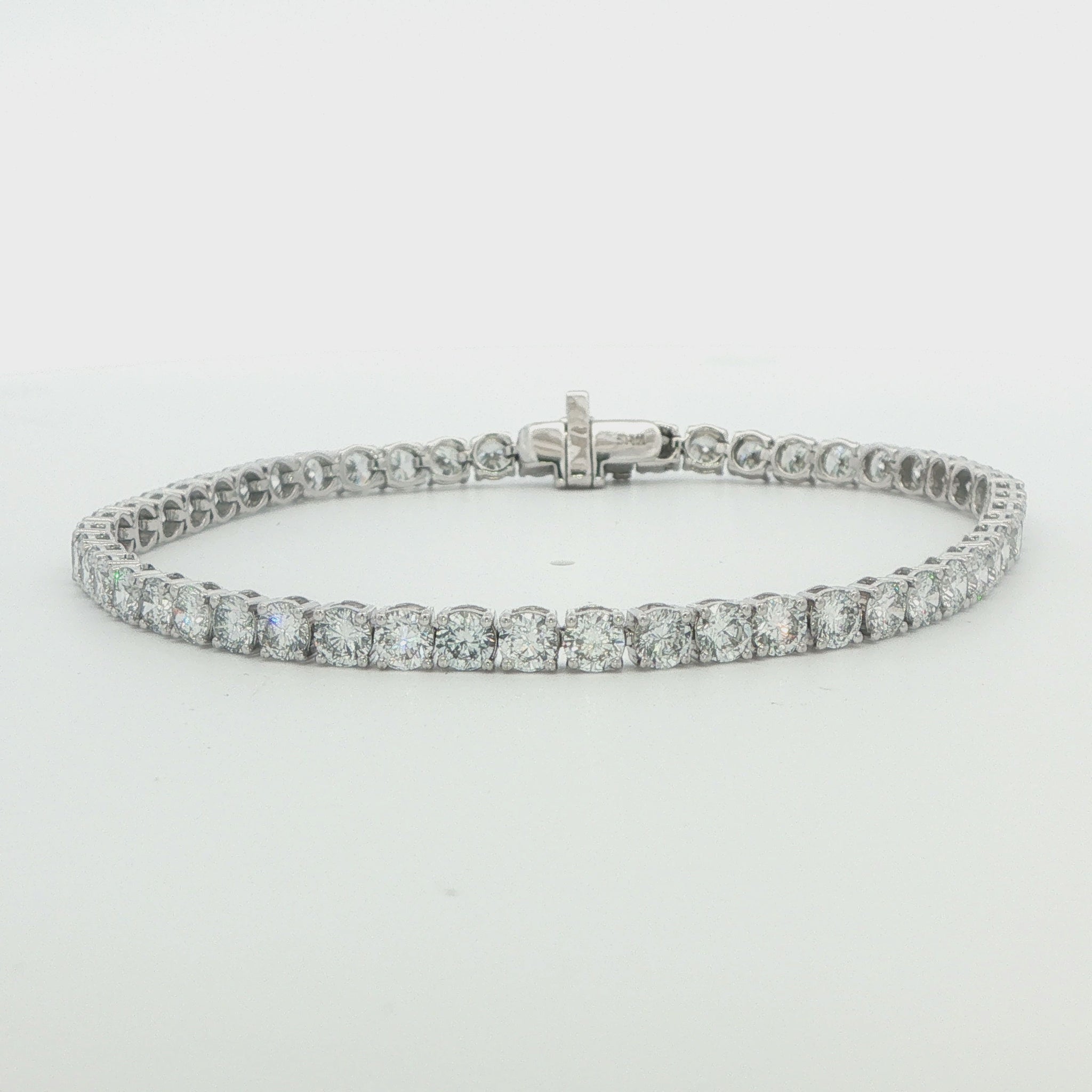14K White Gold Classic Lab-Diamond Tennis Bracelet 