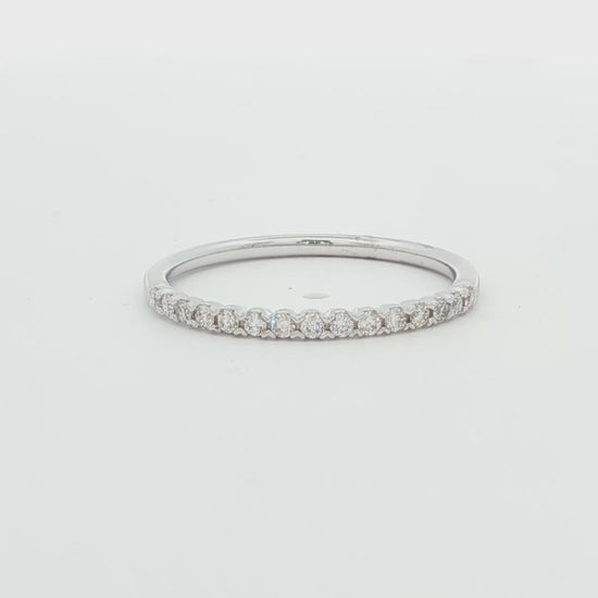 Diamond Fishtail-Set Wedding Band