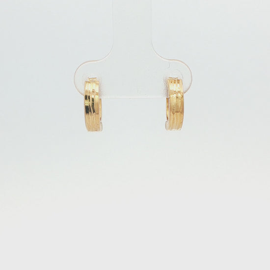 14K YG POLISHED LINE DETAIL HUGGIE HOOP
