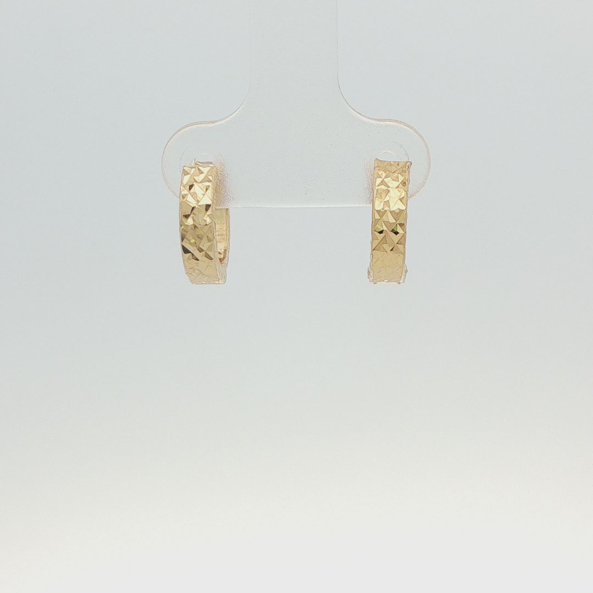 14K Yellow Gold Diamond-Cut Huggie Hoop Earrings