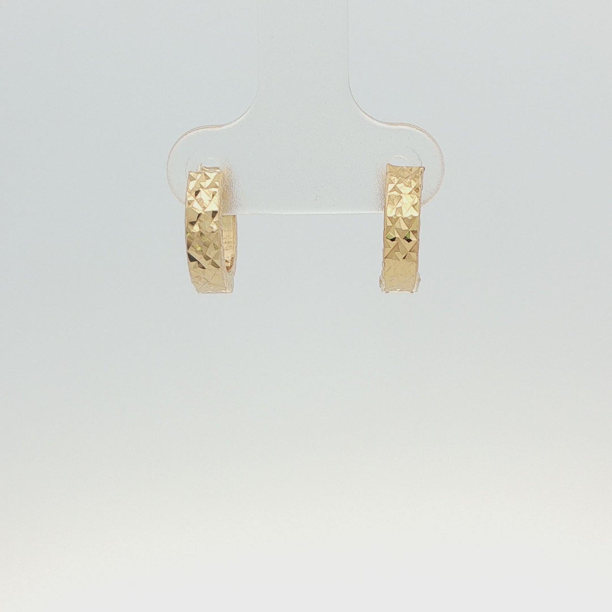 14K Yellow Gold Diamond-Cut Huggie Hoop Earrings