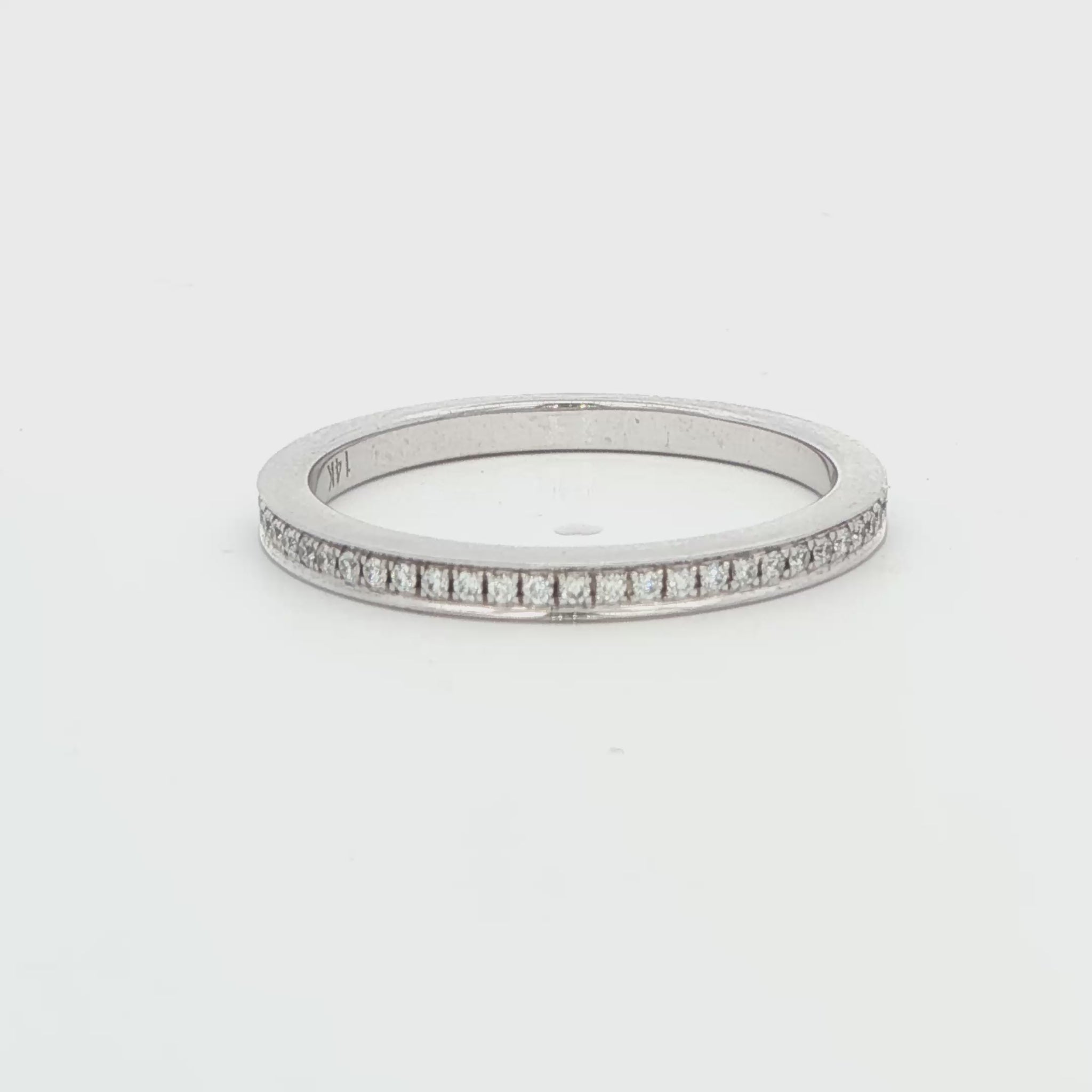 14K WG DIAM WED BAND RING  AT .11CTTW