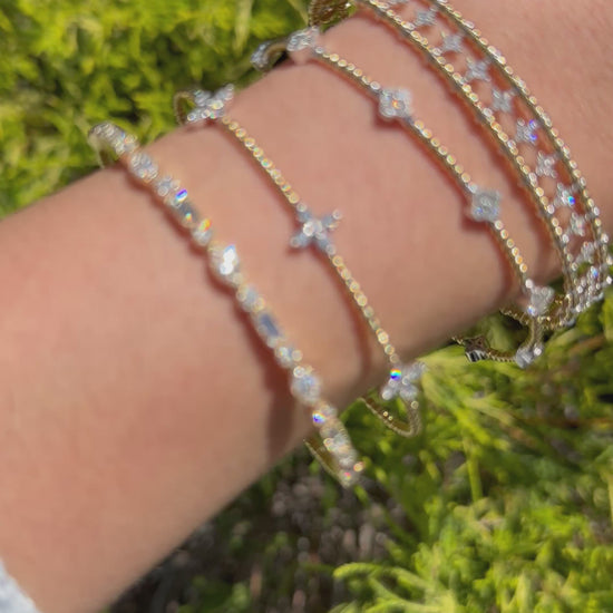 Alternating Shape Diamond Bracelet
