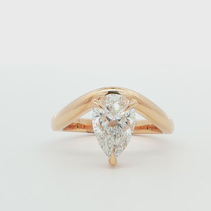 Pear Lab-Grown Diamond Engagement Ring