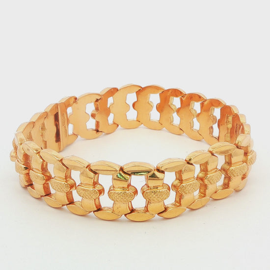 18K Yellow Gold Fancy Pinch Link Bracelet