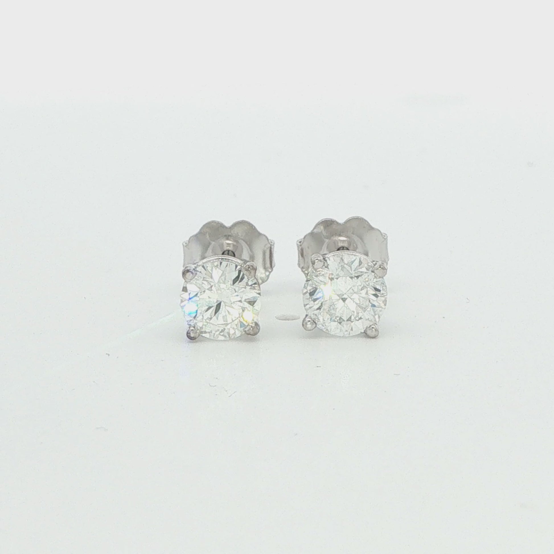 Natural Diamond Stud Earrings 