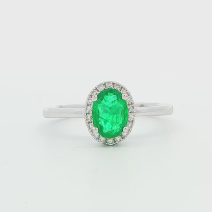 18K White Gold Oval Emerald Diamond Halo Ring