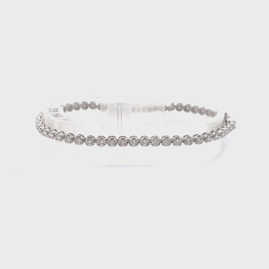 14K WG 2.6 CTTW DIAMOND TENNIS BRACELET 52, .05 POINT STONES