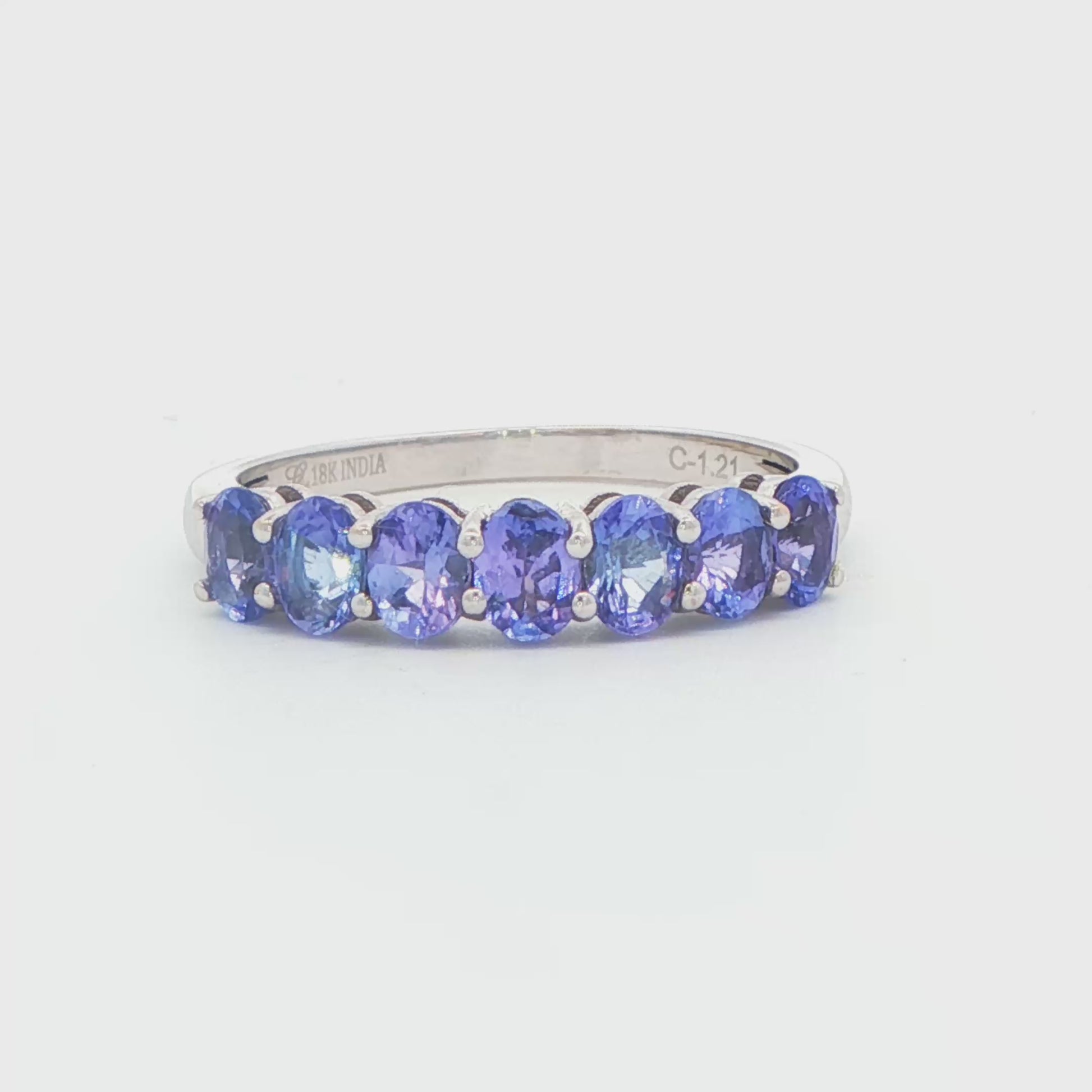 18K WG 1.04GTW TANZ RING
