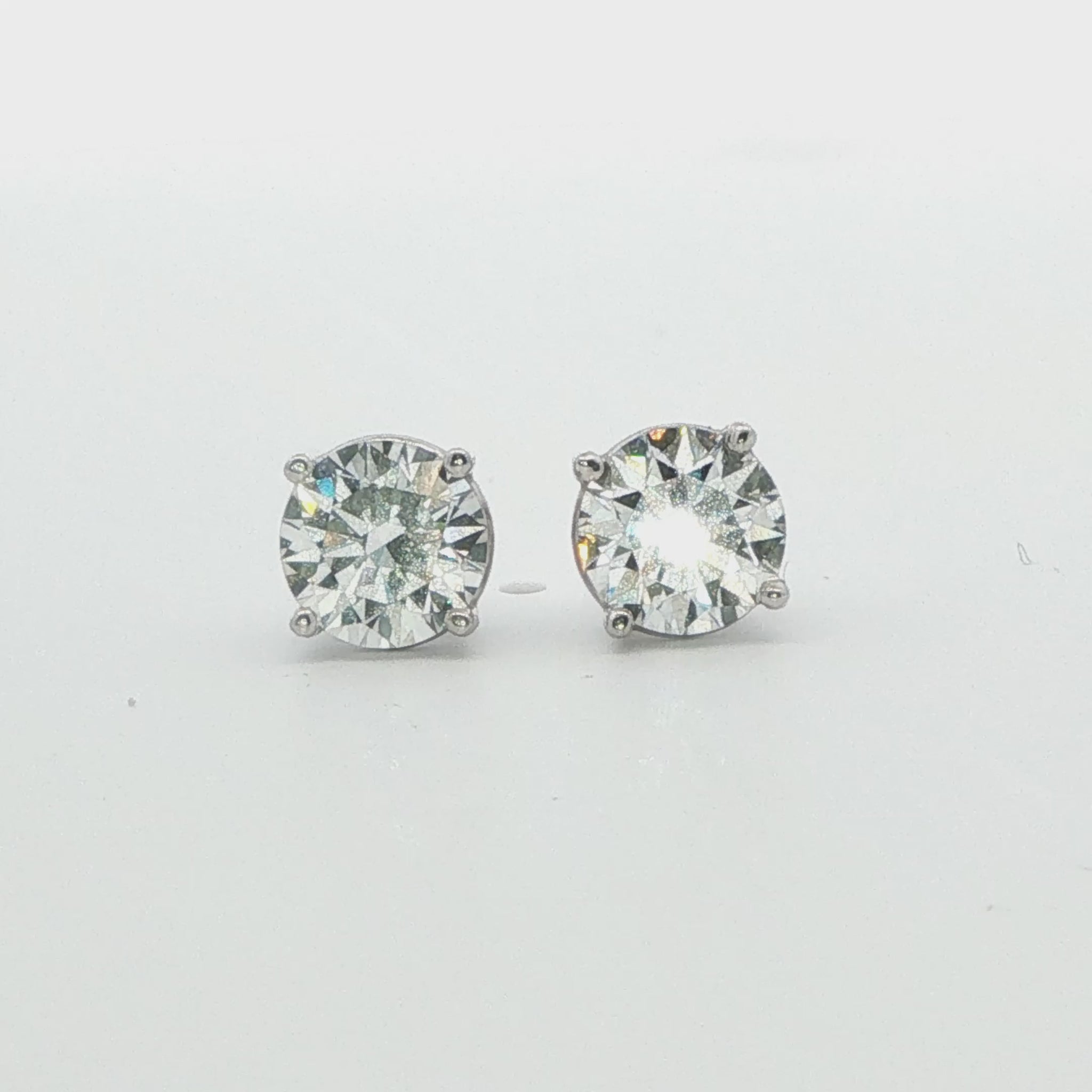 Lab-Grown Diamond Stud Earrings