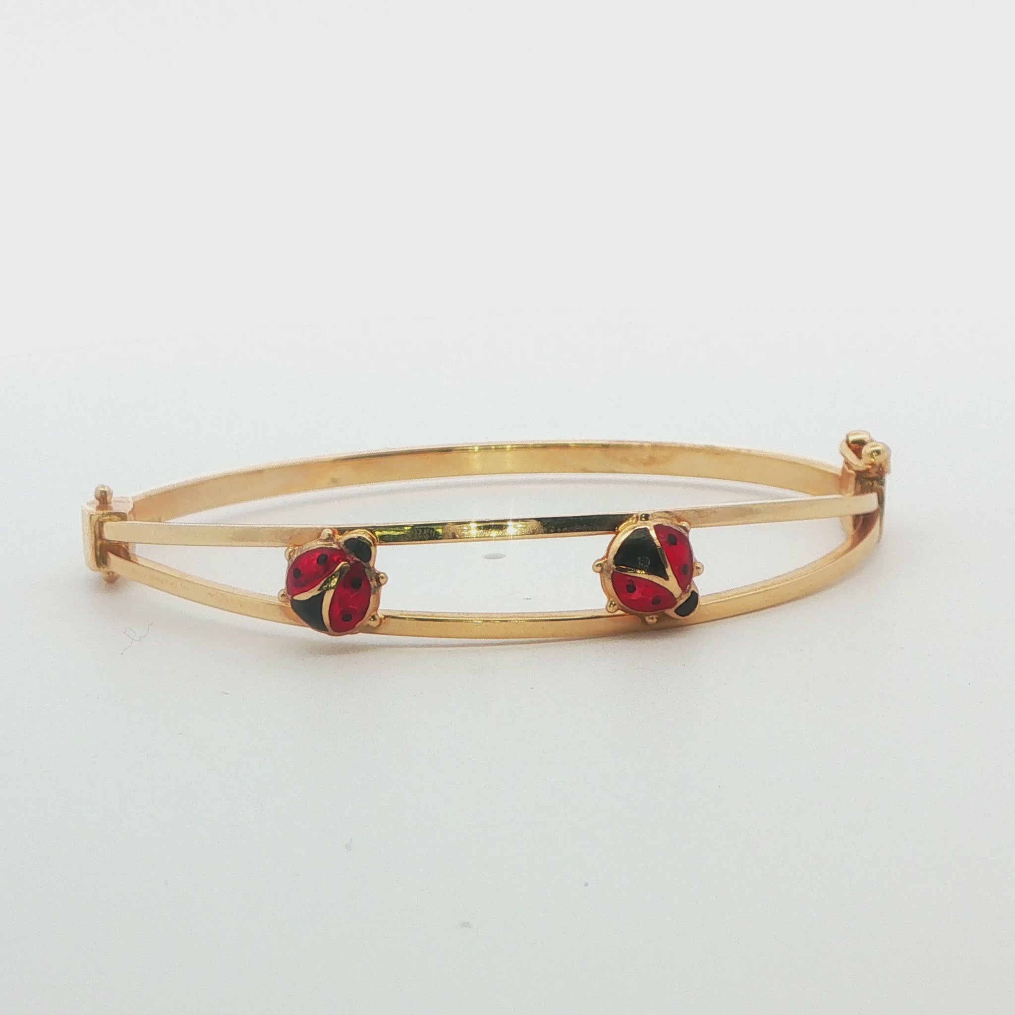 14K YG LADY BUG BANGLE WITH FIGURE EIGHT CLASP 4.7G