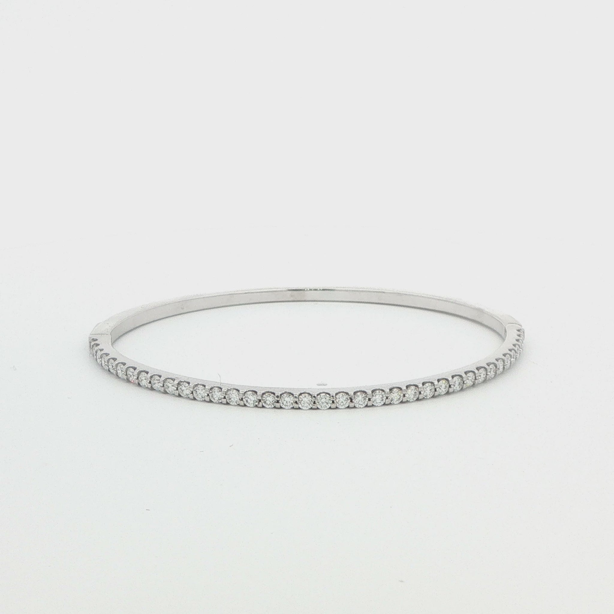 14K WG 1.90CTTW DIA BANGLE BRACELET