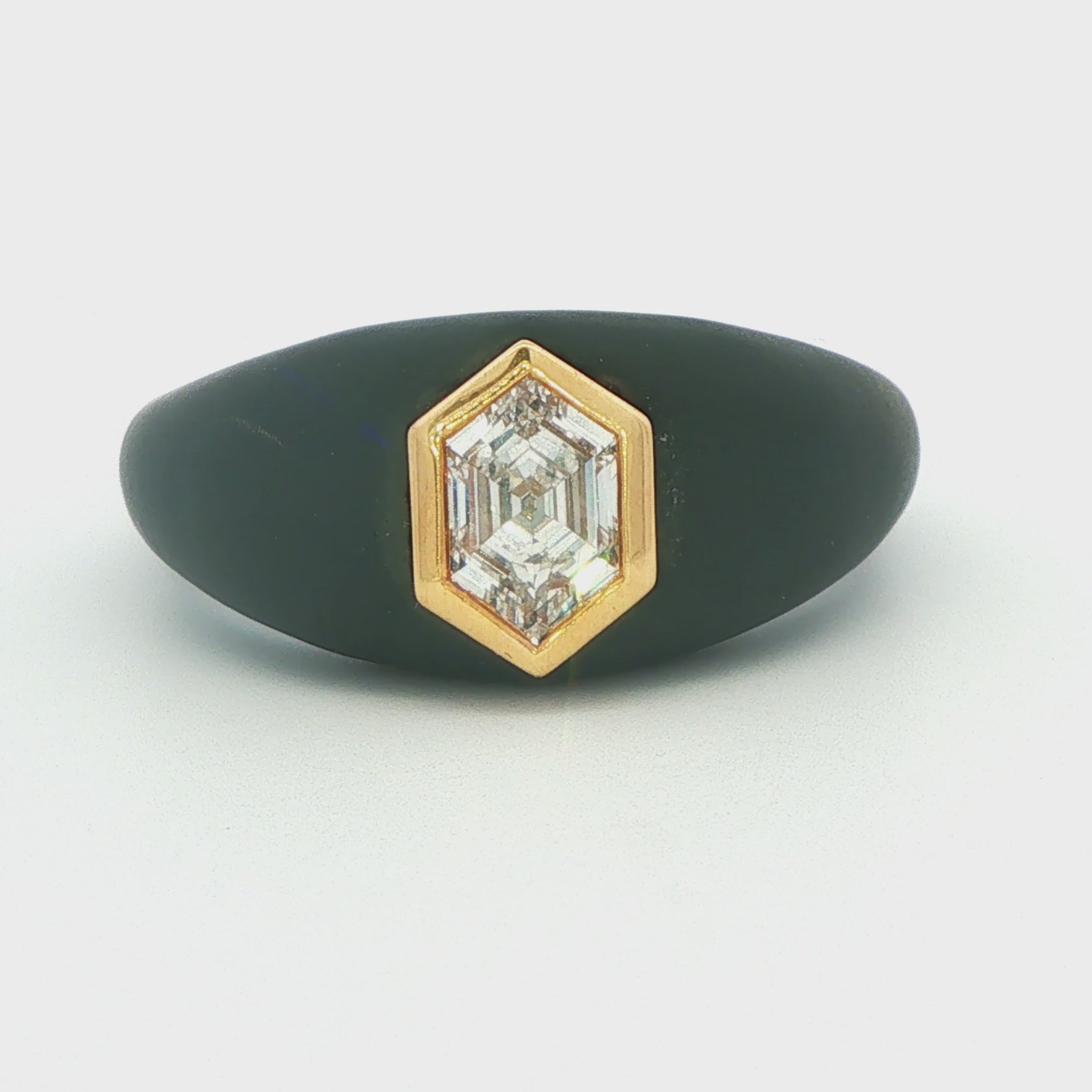 18K 1 CT TW. Hexagonal Diamond Men's Fashion Ring